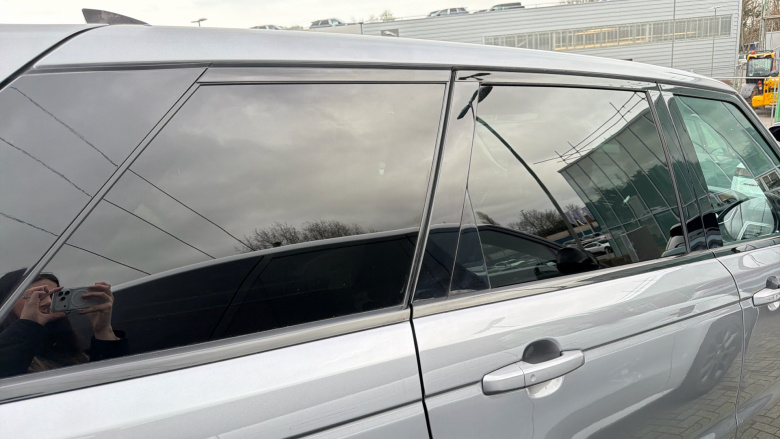 Land Rover Range Rover Sport 3.0 P400 HSE Dynamic 5dr Auto Petrol Estate